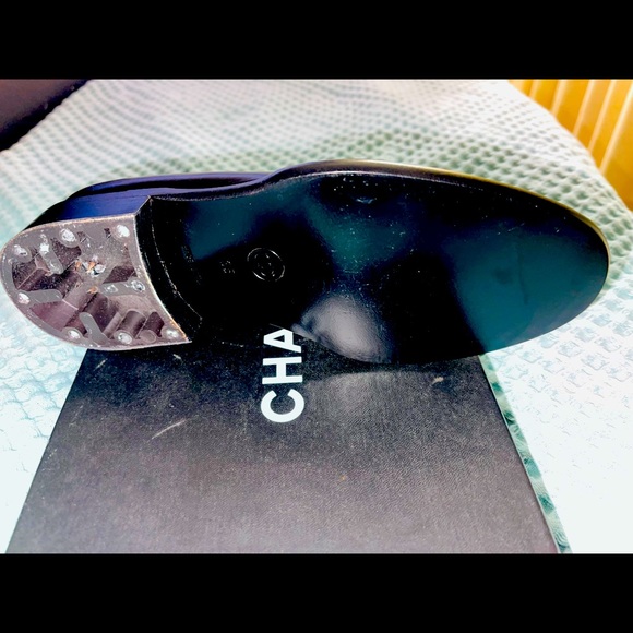 Black vintage Channel flats size 35 - Picture 5 of 5
